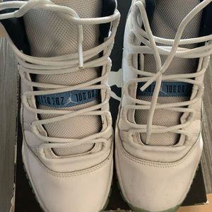 Jordan 11s Legend Blue